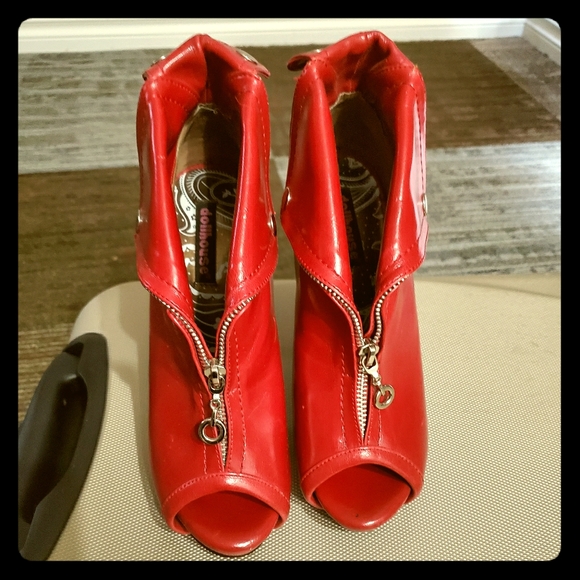 Shoes - Never use them